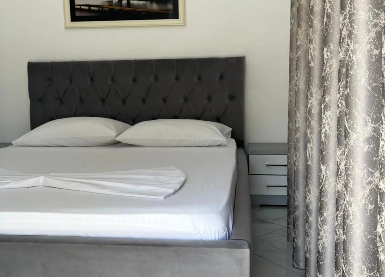 Xhefri'S Apartments Vlorë