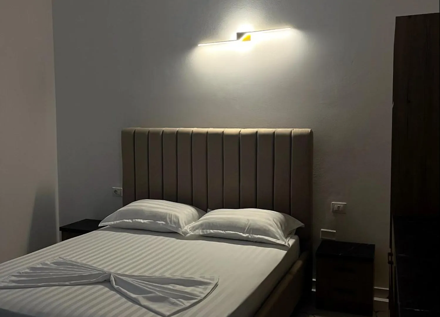 Xhefri'S Apartments Wlora Albania