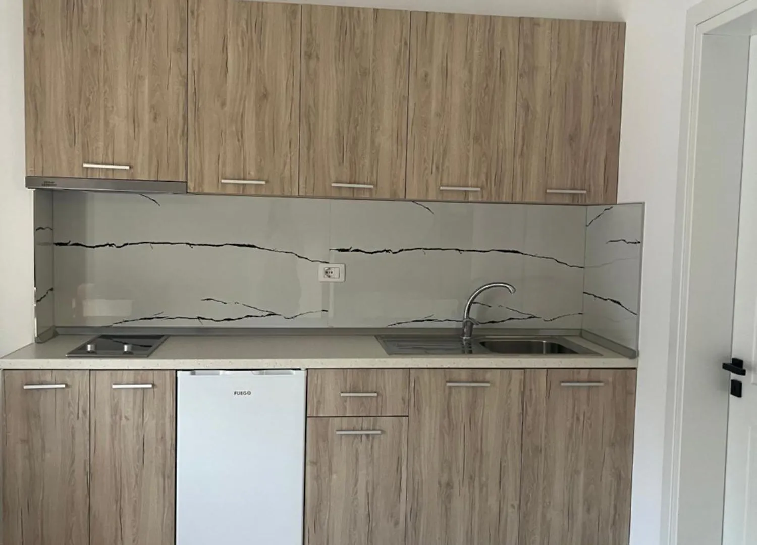 Xhefri'S Apartments Vlore
